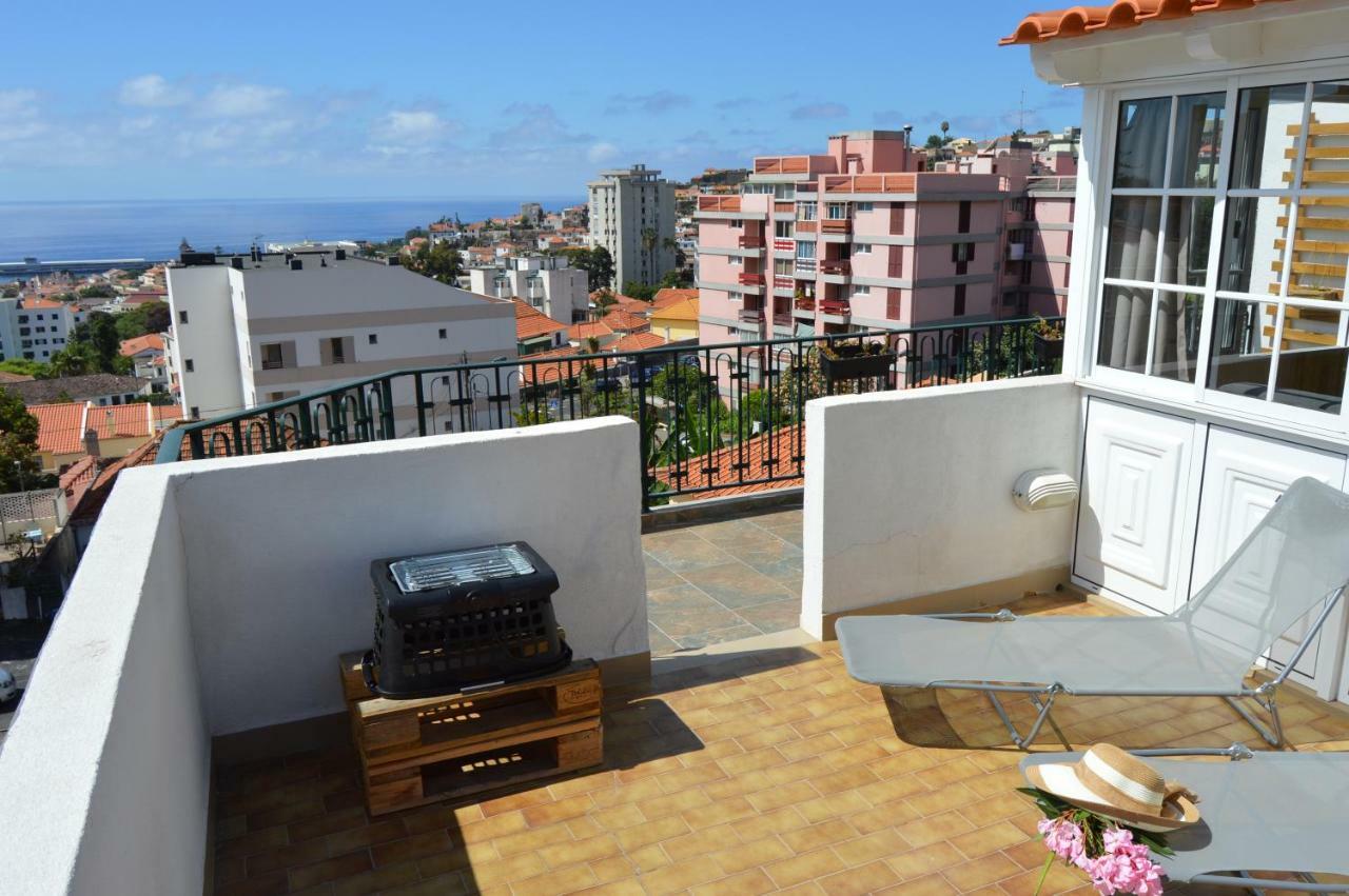 Top Floor With Balcony In Funchal Eksteriør bilde